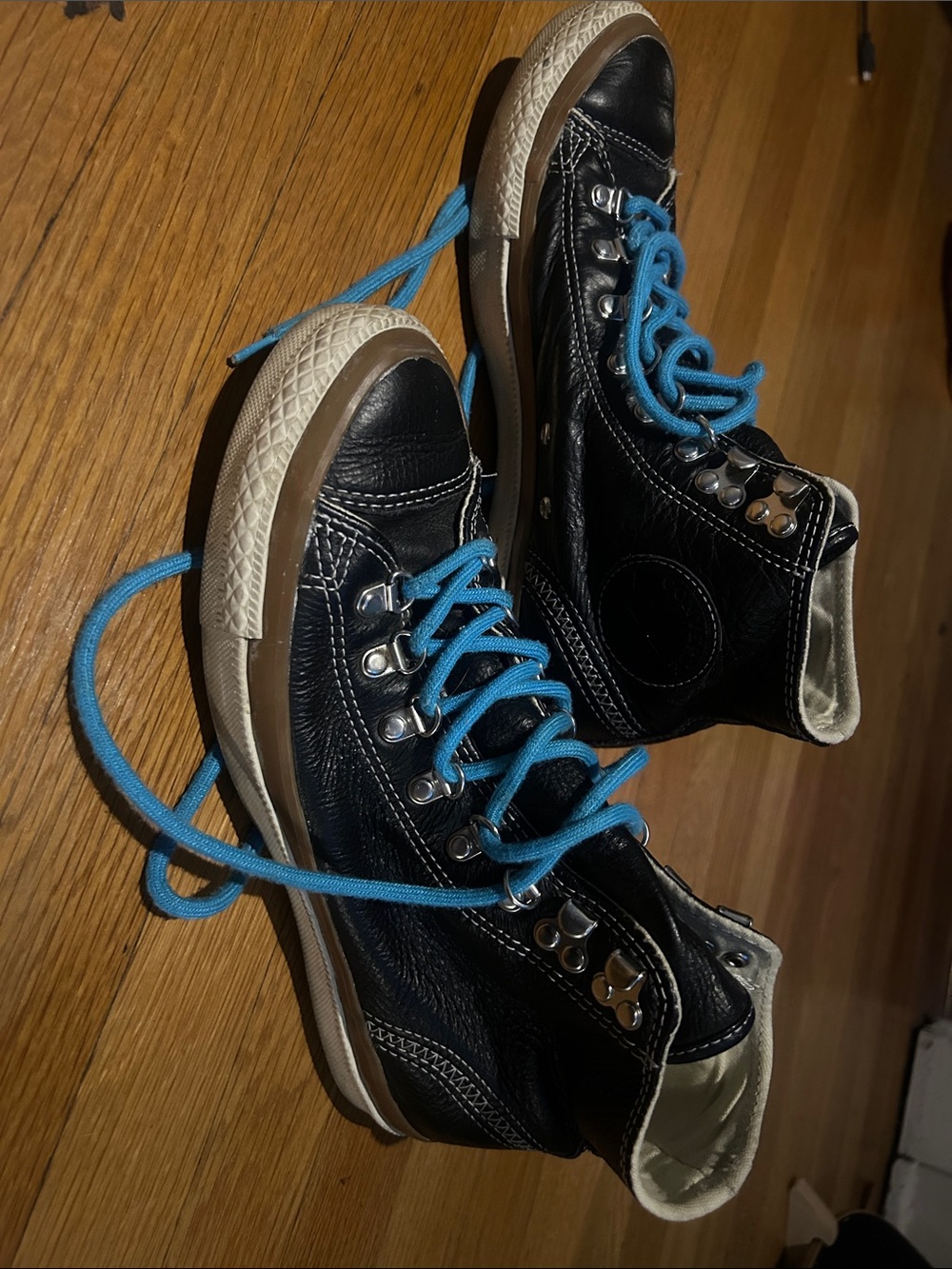 Converse Black Leather Hi Tops with chunky blue laces - Picture 2 of 5